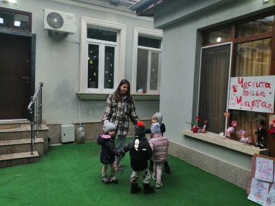 Благотворителен базар за мартеници - ЧДГ Чебурашка - град Варна
